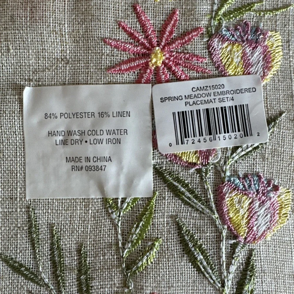 Easter Spring‎ Meadow Bouquet Floral Linen Placemats Set of 4 Embroidered Bunny